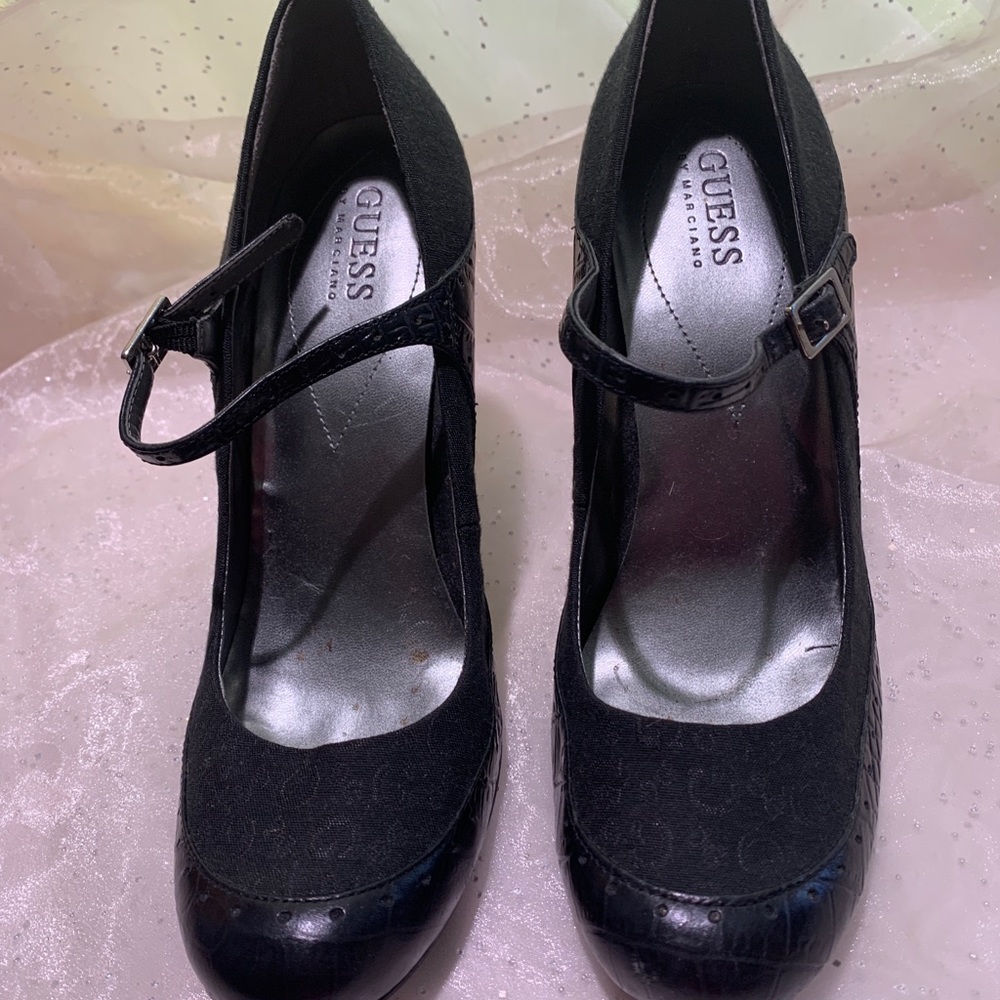 Black Mary Jane heels.